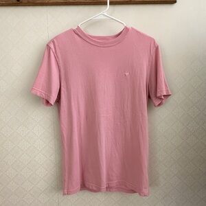 American Eagle XS Men’s T-Shirt (light pink)